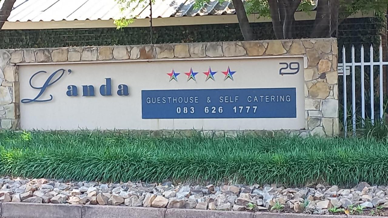 L'Anda Guesthouse & Self Catering 米德尔堡 外观 照片